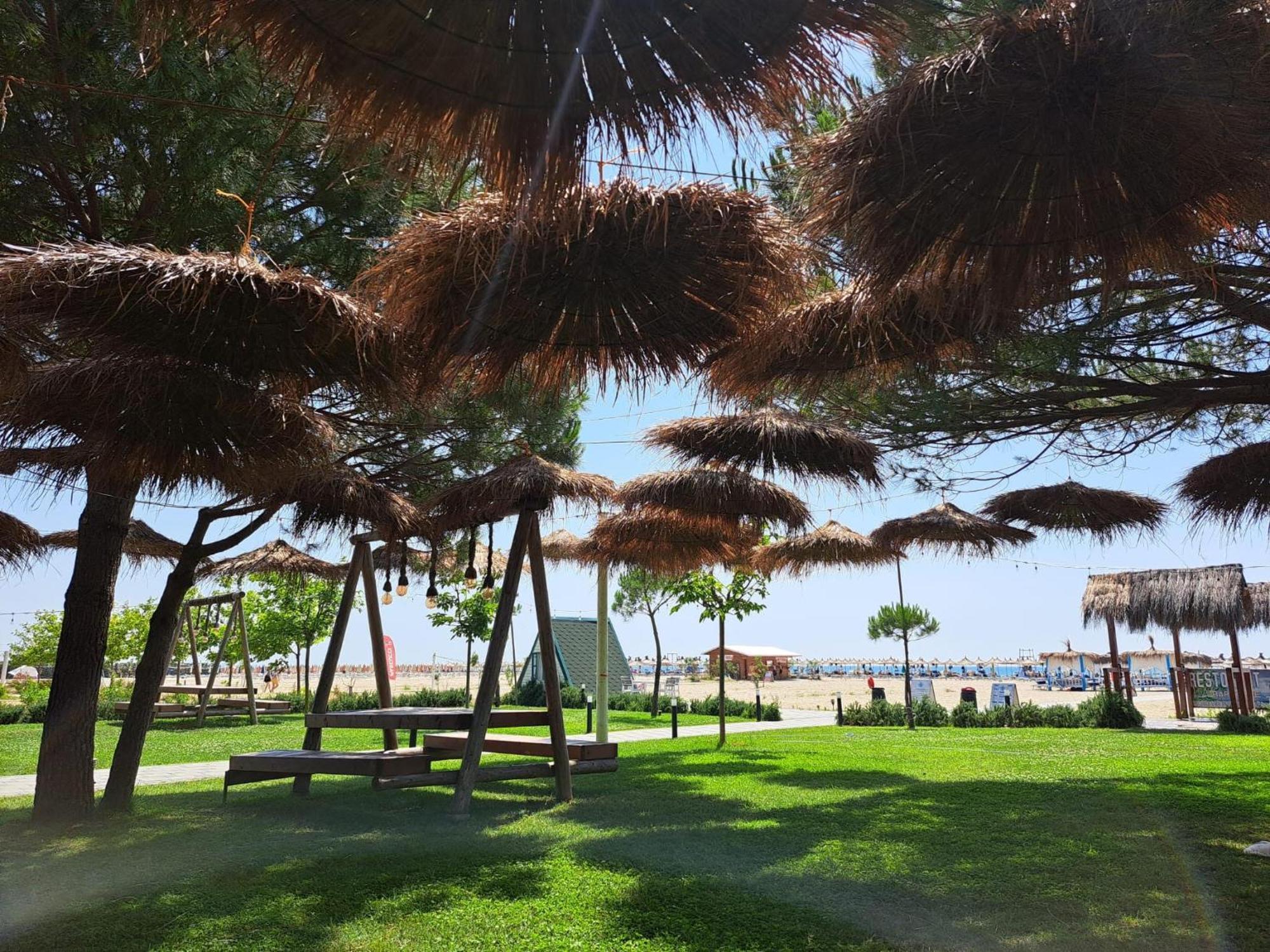 M&E Premium Apartments - San Pietro Durrës Buitenkant foto